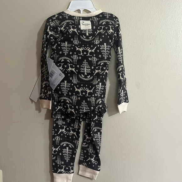 Burt's Bees Baby unisex organic cotton Family Matching Holiday 2T toddler Pajama - Picture 3 of 3